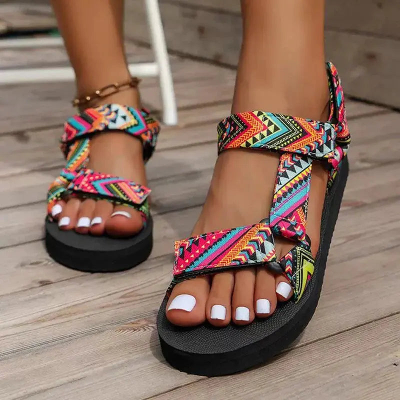 Chaussures plates d'été pour femmes Ensemble de corde de chanvre Sandales de plage en plein air Tout-match Pantoufles décontractées Grande taille Sandales pour femmes - Soldes-ShopOnline