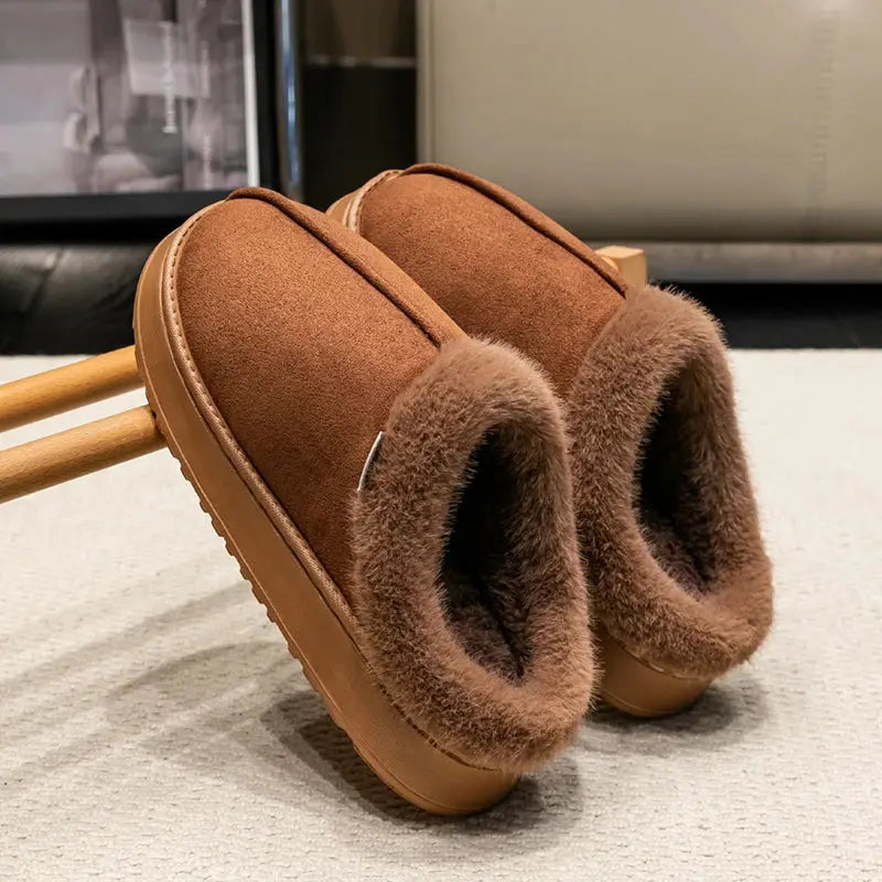 Nouvelles pantoufles moelleuses pour Femmes d'hiver avec semelle épaisse pour l'intérieur antidérapant et la chaleur à la maison avec doublure en fourrure à Prix Discount - Soldes-ShopOnline