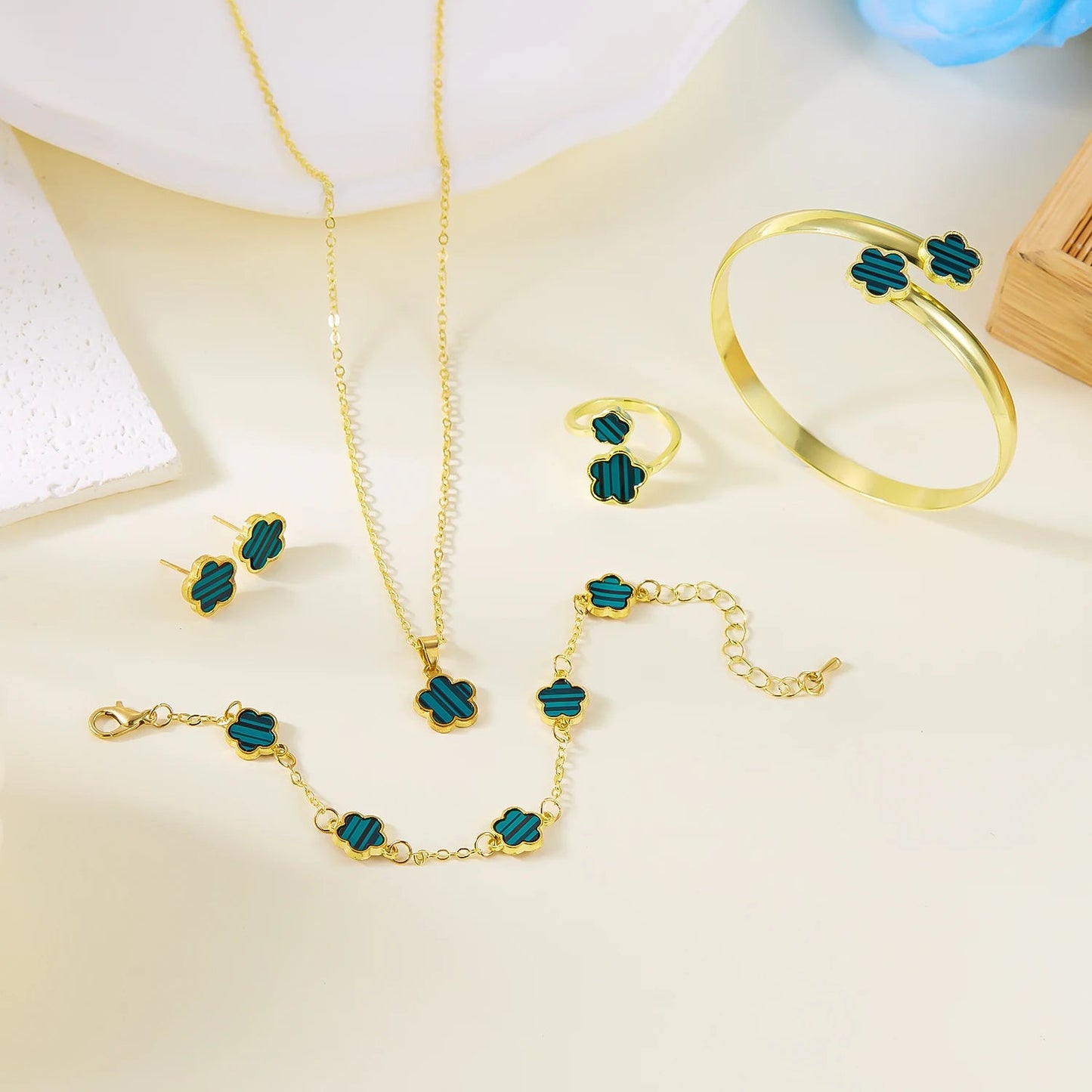 5pcs/set Colorful Enamel Plum Blossom Bracelets for Women Lucky Five Leaf Flower Necklace Earring Elegance Party Jewelry Gifts Soldes-ShopOnline
