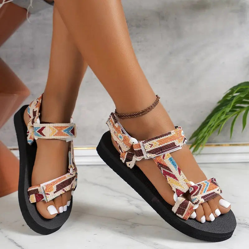 Chaussures plates d'été pour femmes Ensemble de corde de chanvre Sandales de plage en plein air Tout-match Pantoufles décontractées Grande taille Sandales pour femmes - Soldes-ShopOnline