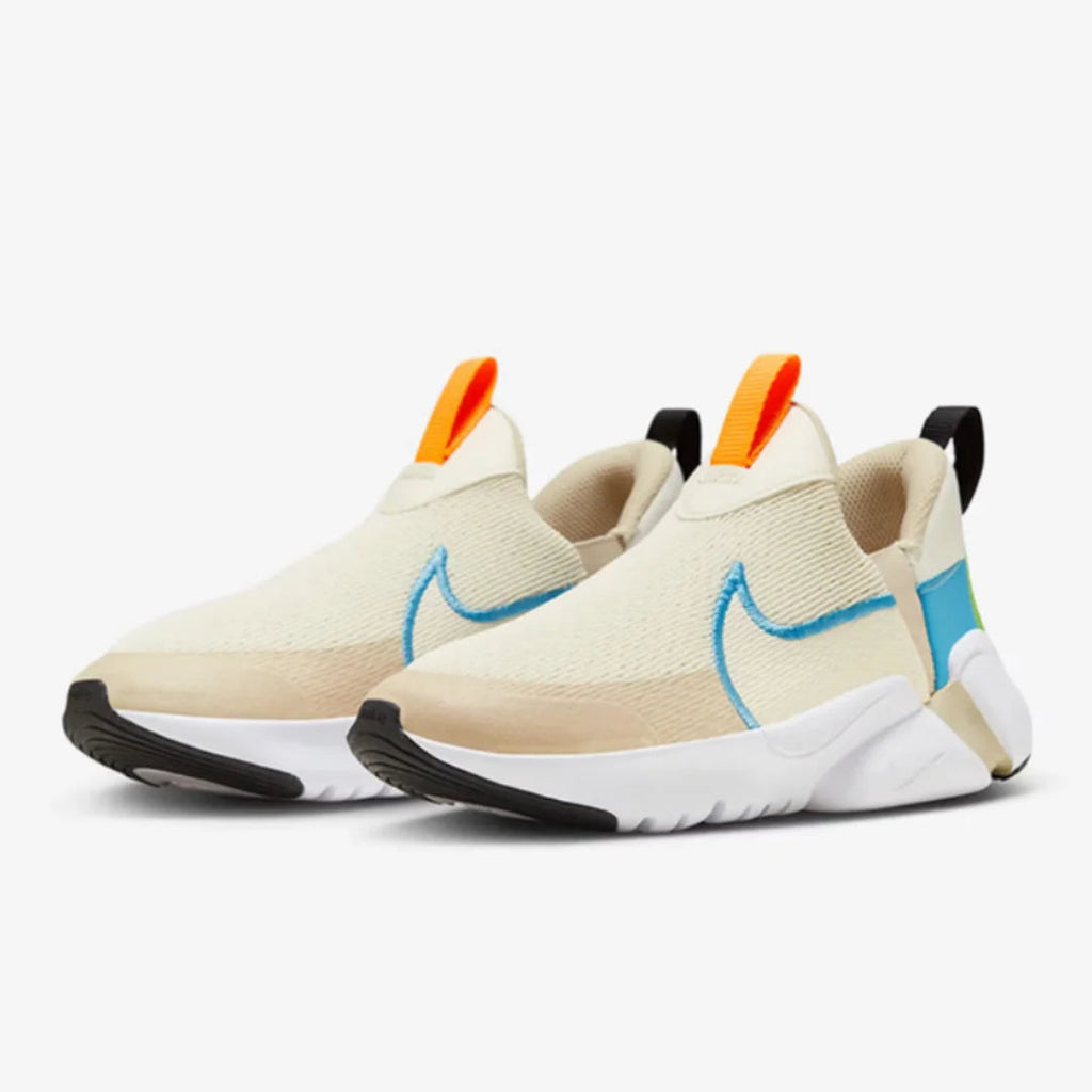 Nike Flex Plus 2 Femme – Amorti Confortable, Légère, Facile à Enfiler, FN8908-141 Soldes-ShopOnline