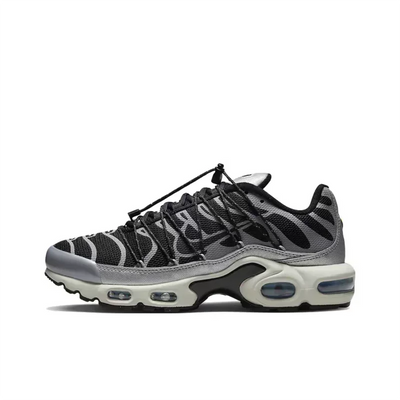 Nike Air Max Plus Utility - Baskets Running Homme Femme - Mesh Respirant & Coussin d'Air - Noir/Blanc FD0670-001 Soldes-ShopOnline