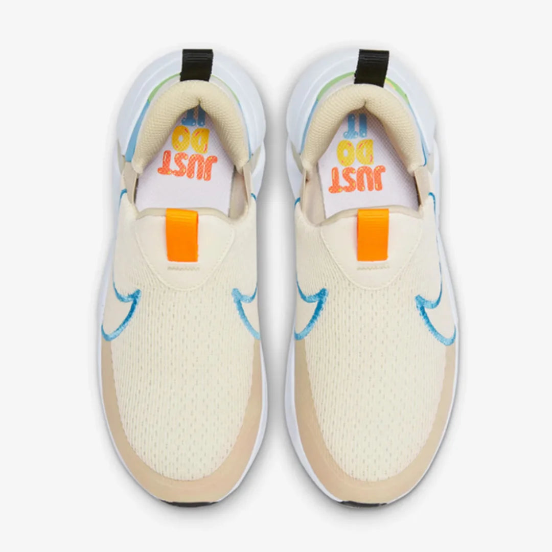 Nike Flex Plus 2 Femme – Amorti Confortable, Légère, Facile à Enfiler, FN8908-141 Soldes-ShopOnline