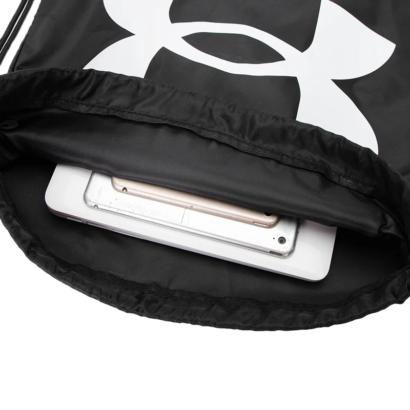 Sac à Dos Cordon Under Armour – Unisexe, Sport & Casual 22610001-001 Soldes-ShopOnline