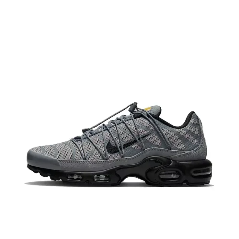 Nike Air Max Plus Utility - Baskets Running Homme Femme - Mesh Respirant & Coussin d'Air - Noir/Blanc FD0670-001 Soldes-ShopOnline