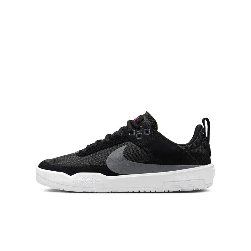 Nike SB Day One Femme – Skate Shoes Légères, Durables, Noir Polyvalent, Basse Soldes-ShopOnline