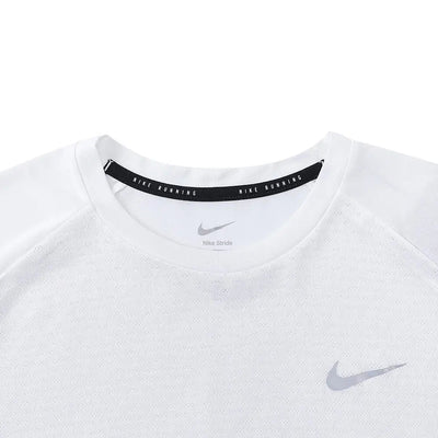NIKE 2025 Men's AS M NK DFADV STRIDE SS TOP Knitted T-shirt HV5204-100 Soldes-ShopOnline