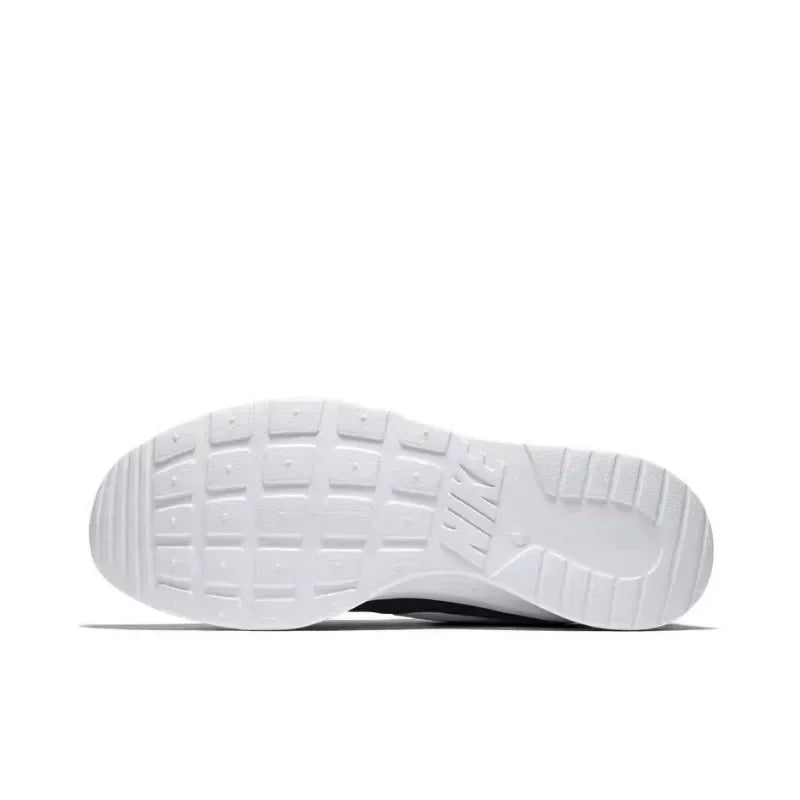 Nike Tanjun Sneakers Homme & Femme – Noir/Blanc, Léger, Antidérapant, Low Top Soldes-ShopOnline