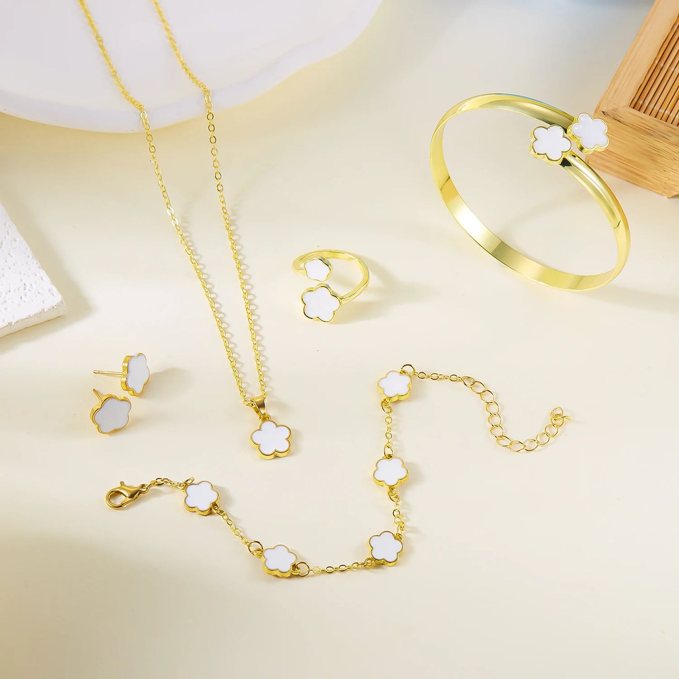 Set 5 Bijoux Femme Fleurs Prunier Émaillées - Bracelets Collier Boucles Soldes-ShopOnline